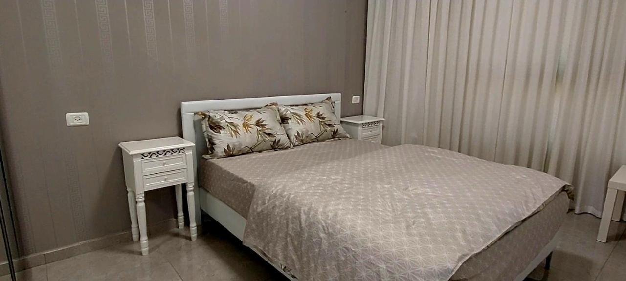 Apart Hotel TLV/Bat Yam Beach Front 1207 Bagian luar foto